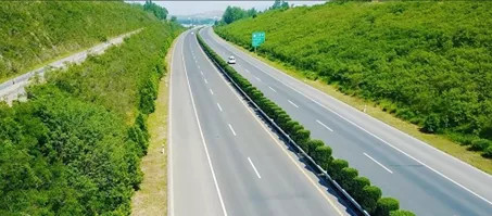 河南省道路貨運綠色低碳轉型發(fā)展之路 聚焦集裝箱運輸